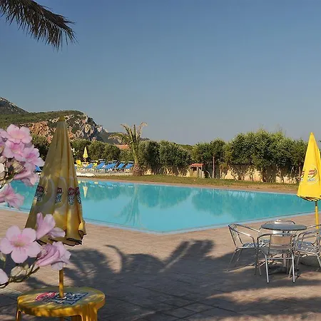 Villaggio Torre Del Porticciolo Kemp 4*